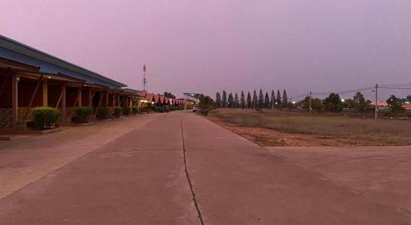 Prakaithong Hotel Amphoe Sawang Daen Din Exterior photo